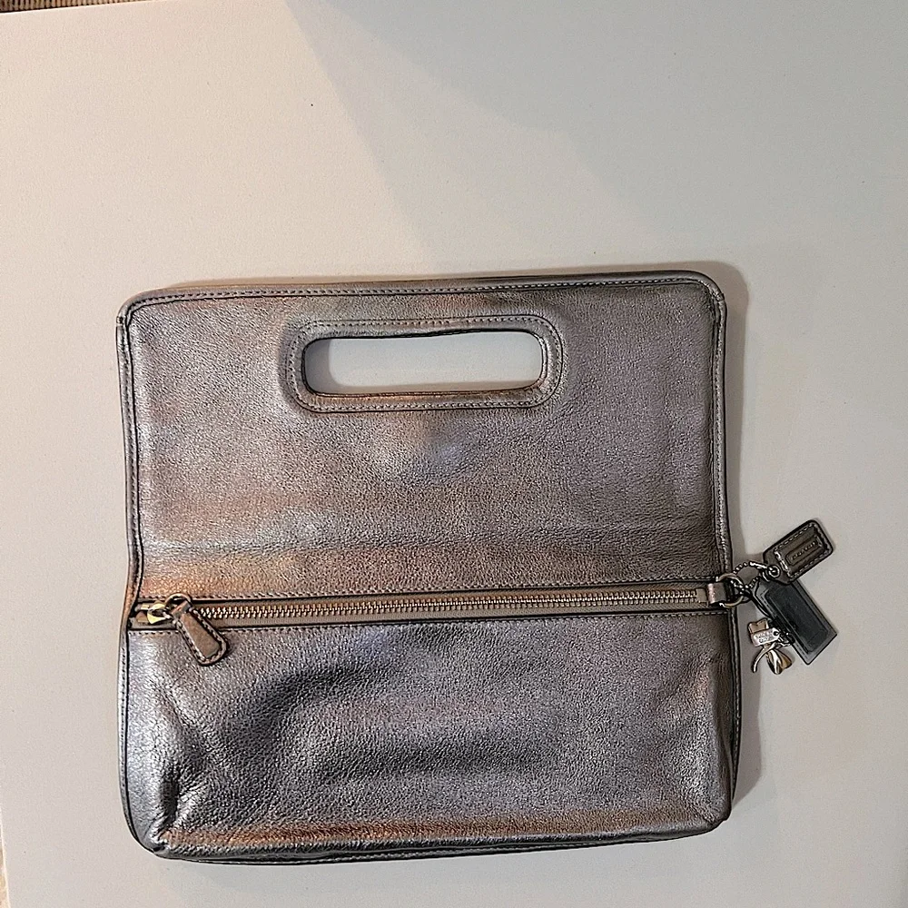 Coach Hampton Weekend Metallic Leather Flap Clutch Bag - Picture 14 of 15